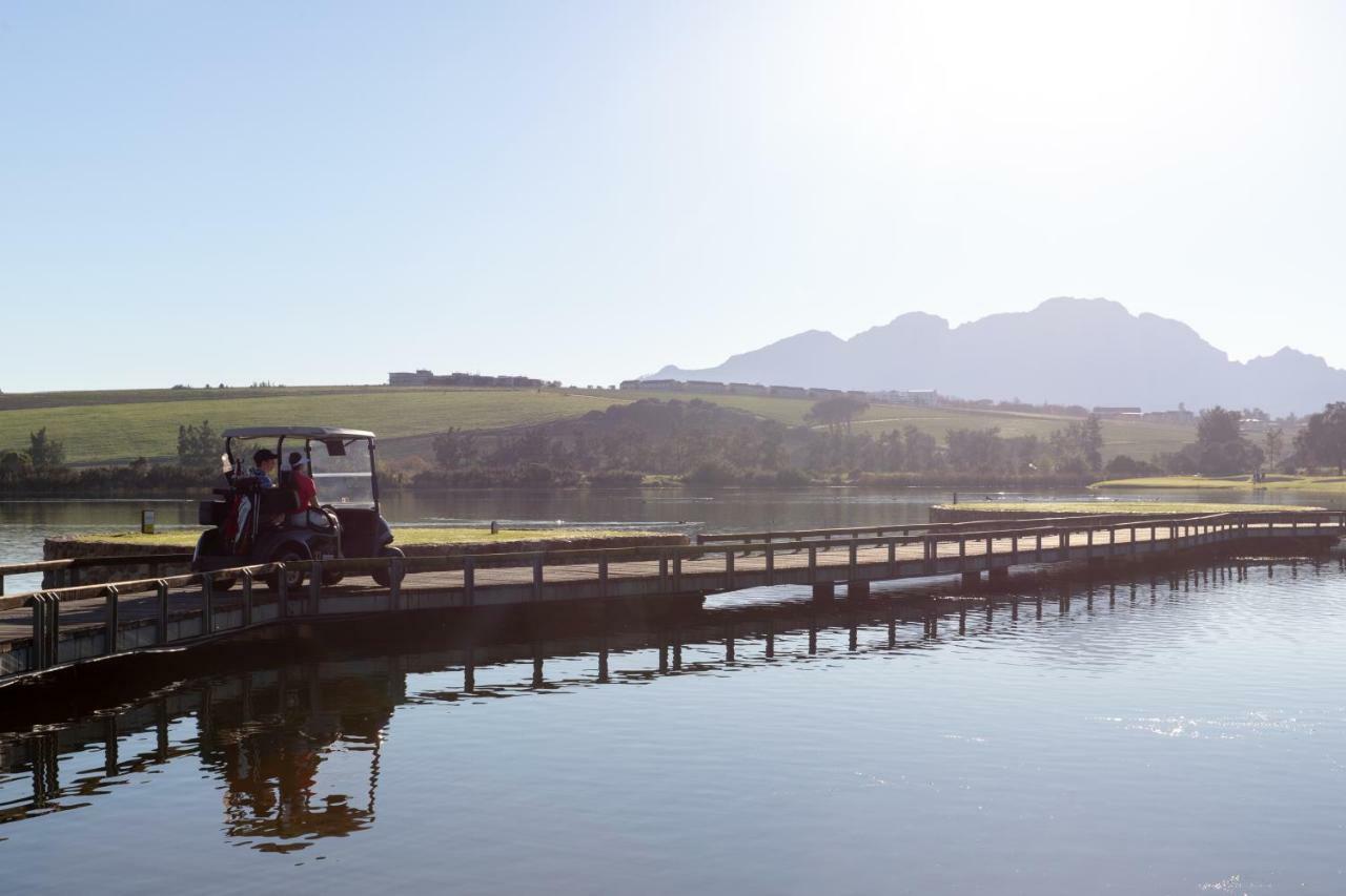 De Zalze Winelands Golf Lodge 6 ステレンボッシュ エクステリア 写真